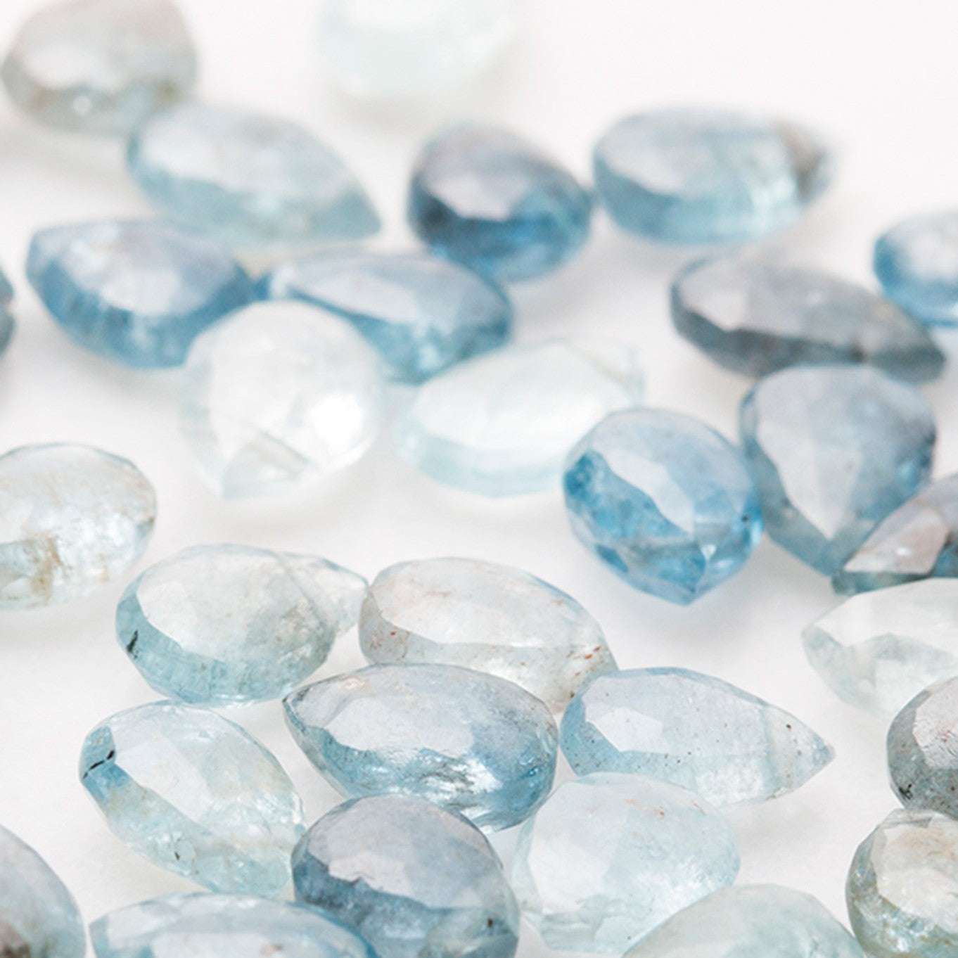 11 Amazing Handmade Aquamarine Jewellery Designs
