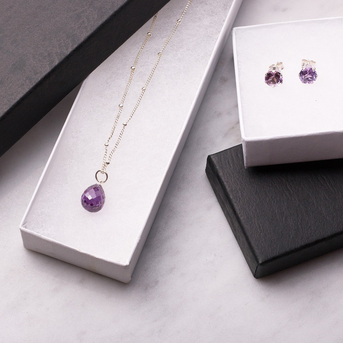 10 Packaging Tips For Your Handmade Jewellery