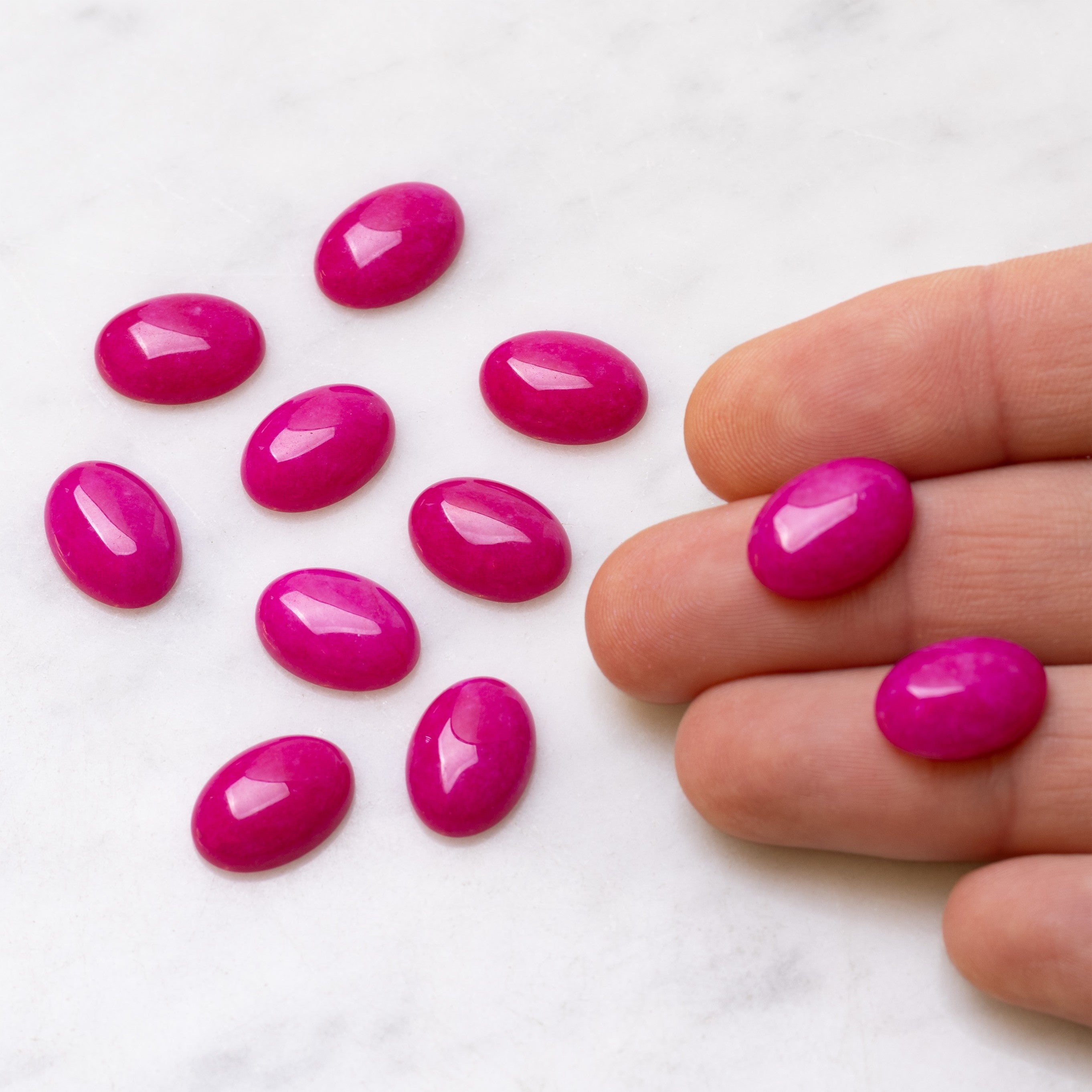 Fuchsia Pink Agate Cabochons 14x10mm Oval