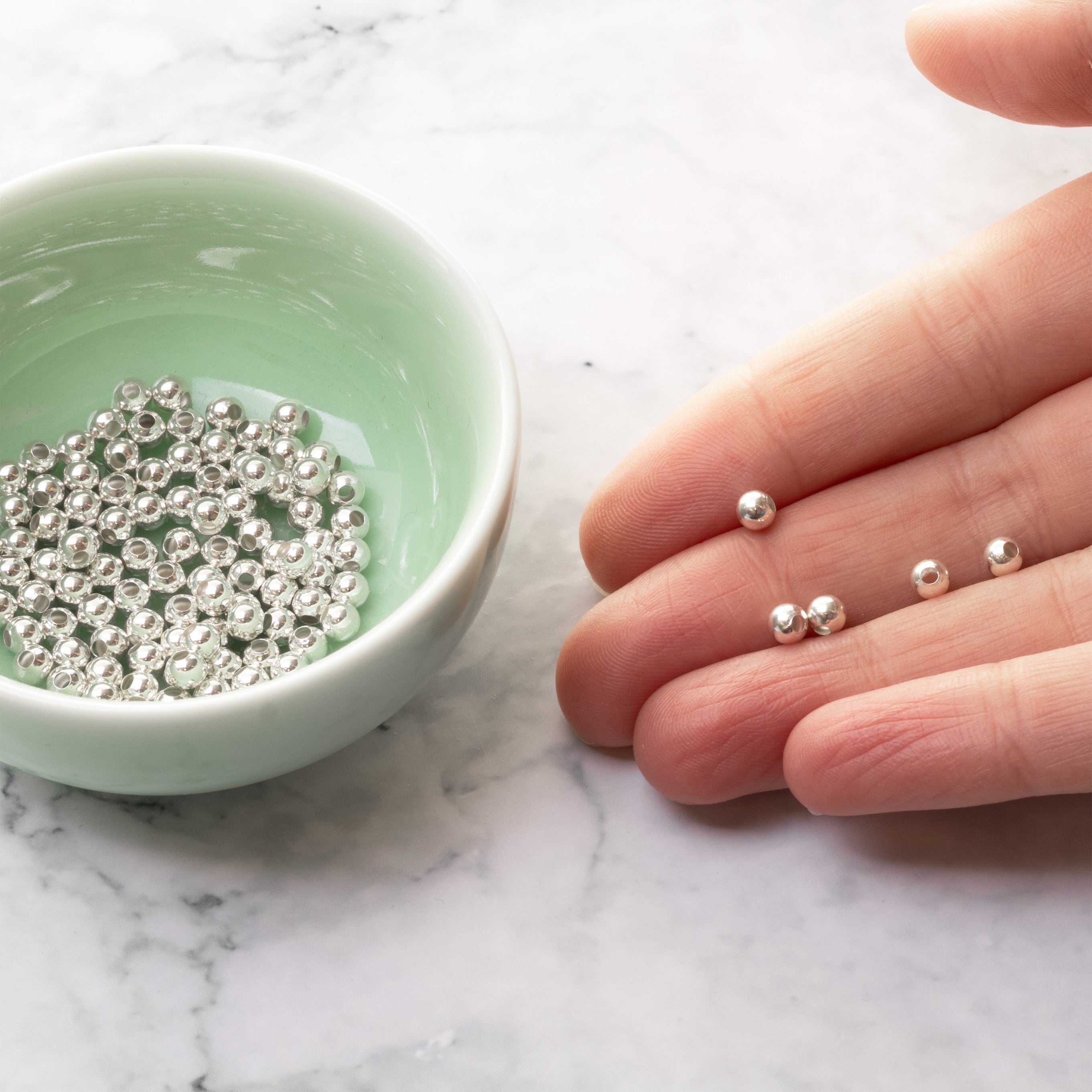 4mm Plain Round Silver Plated Beads pk10