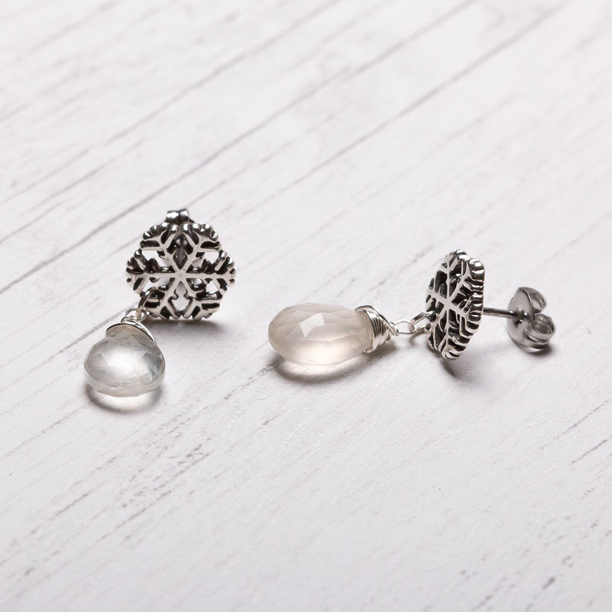 Sterling Silver Snowflake Earstuds