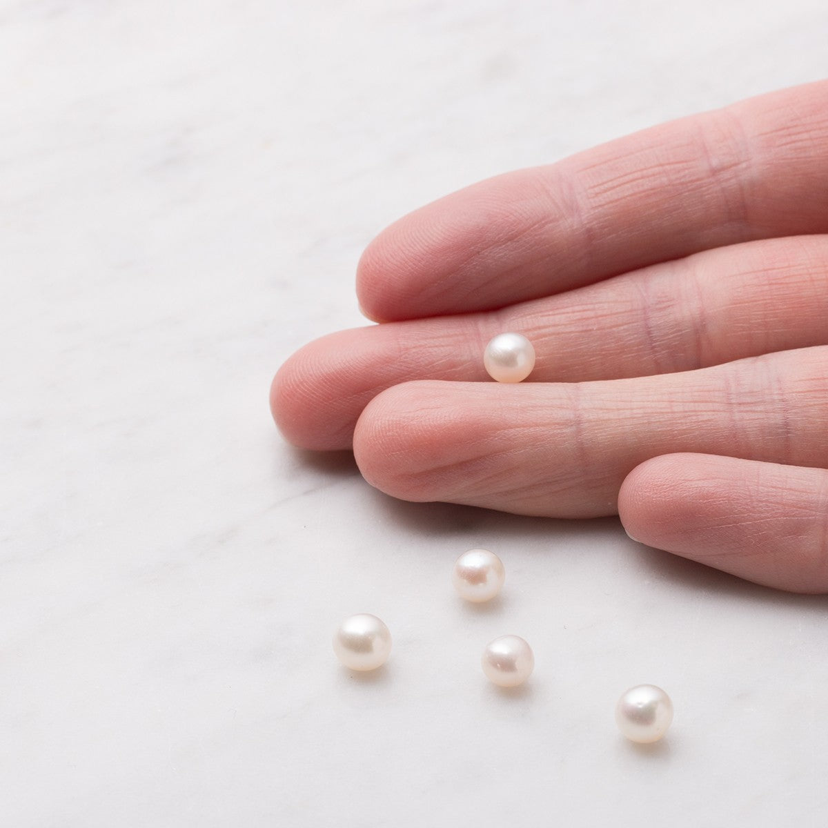 Cultured Freshwater Half Drilled White Pearls