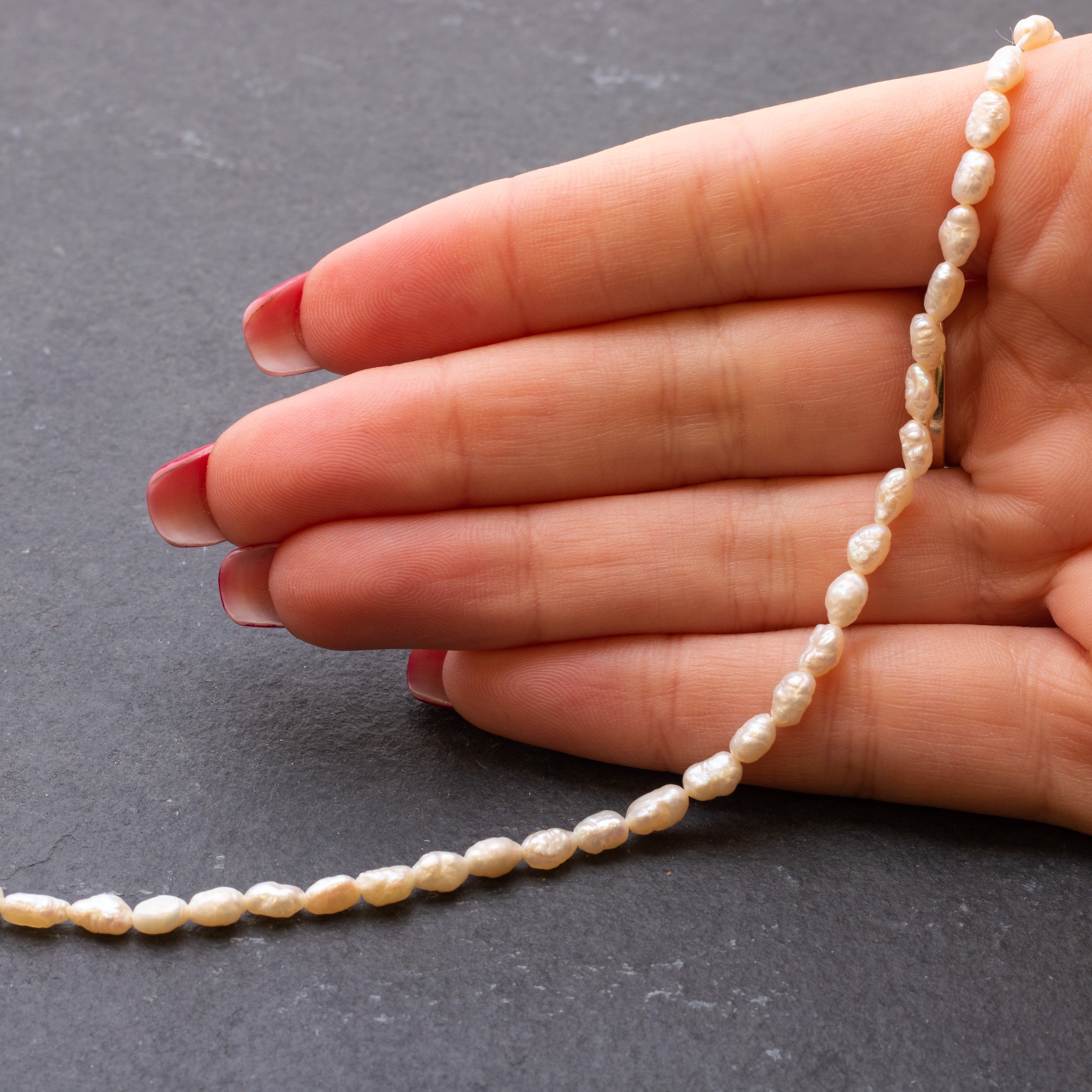 Cultured Freshwater Rice Shaped Rustic Cream Pearls Approx 4mm