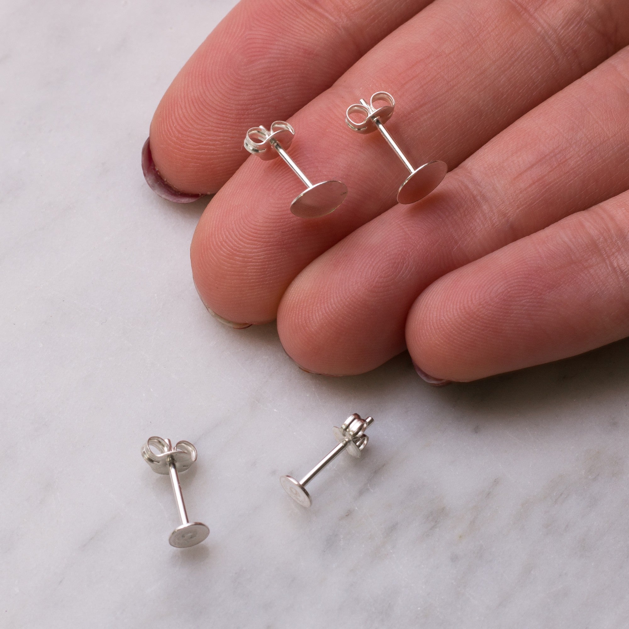 Sterling Silver Earstuds With Flat Plate Pair