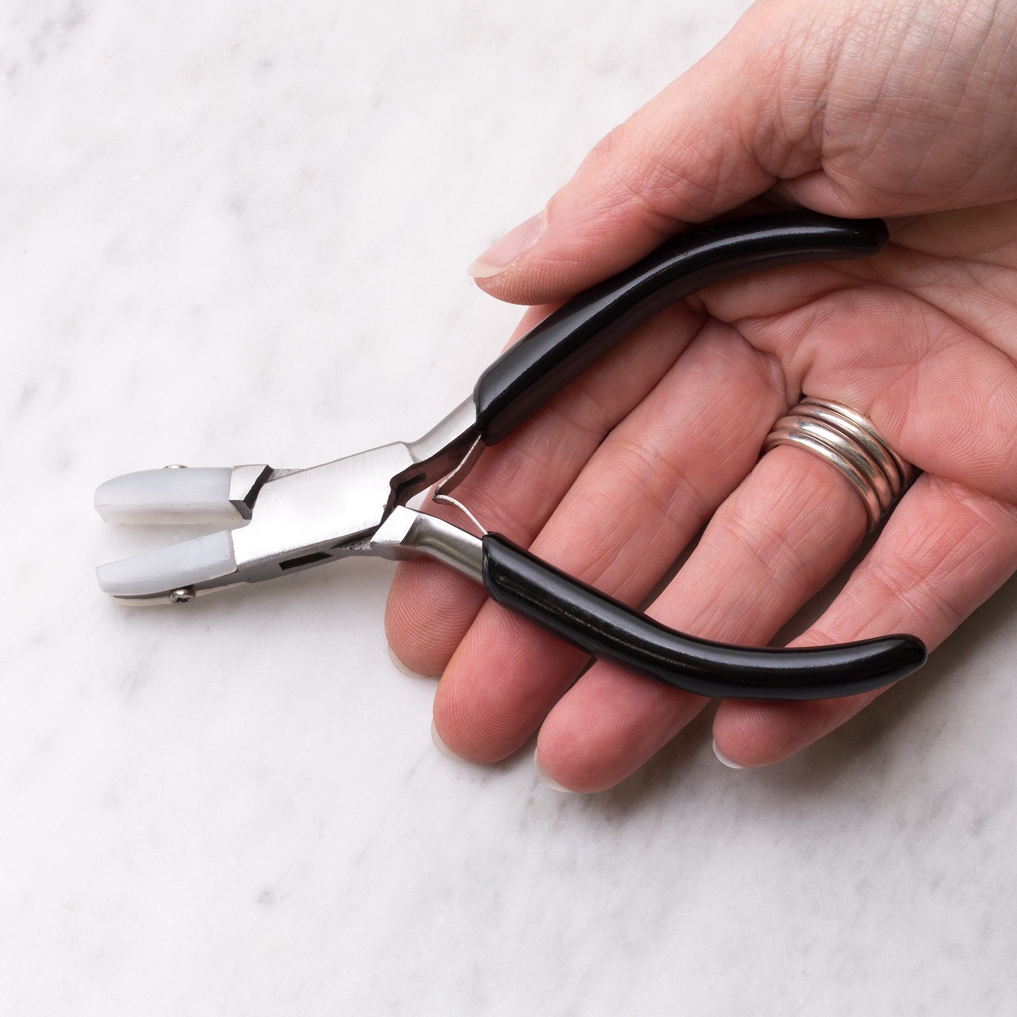 Professional Double Nylon Jaw Flat Nose Pliers