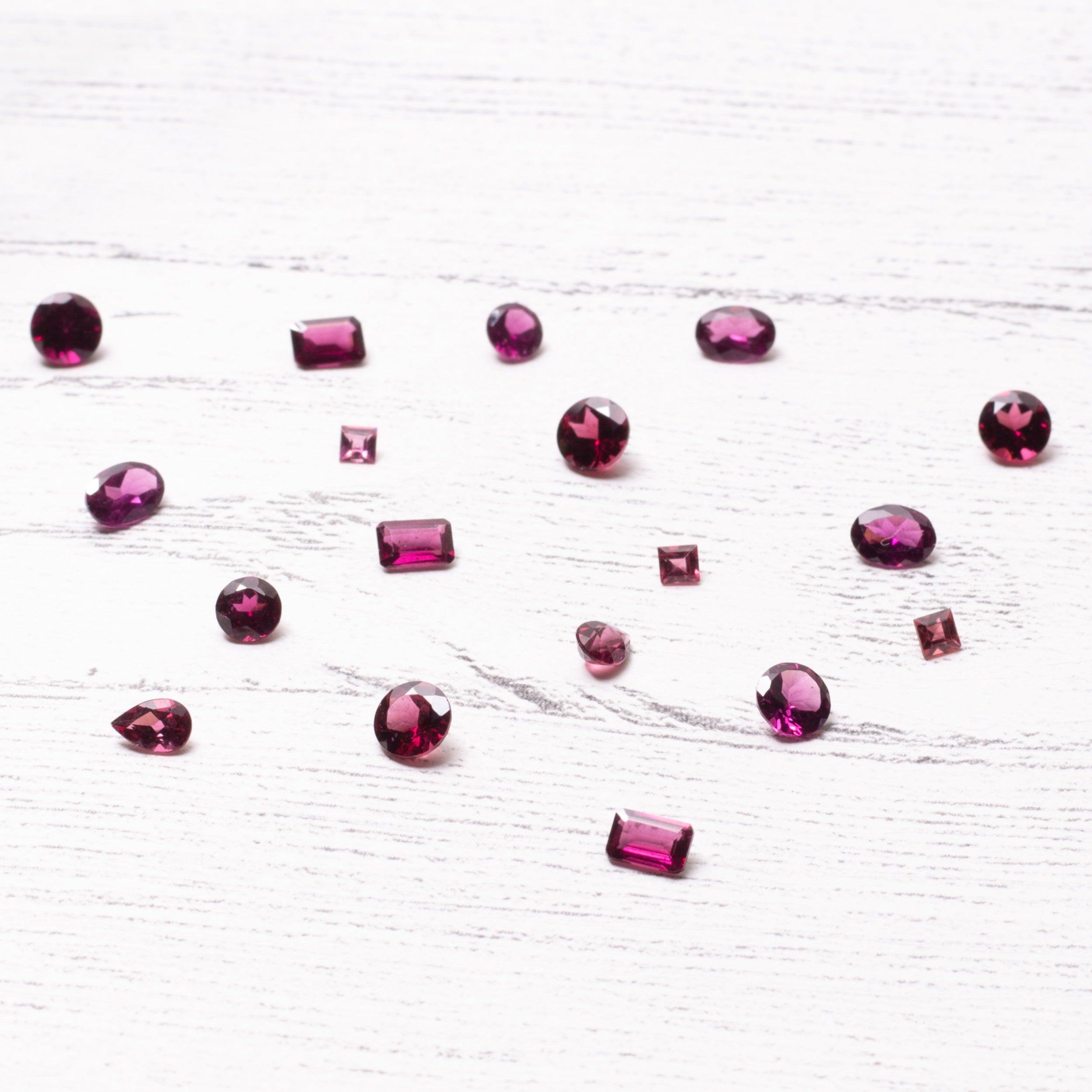 Rhodolite Garnet Faceted Stones