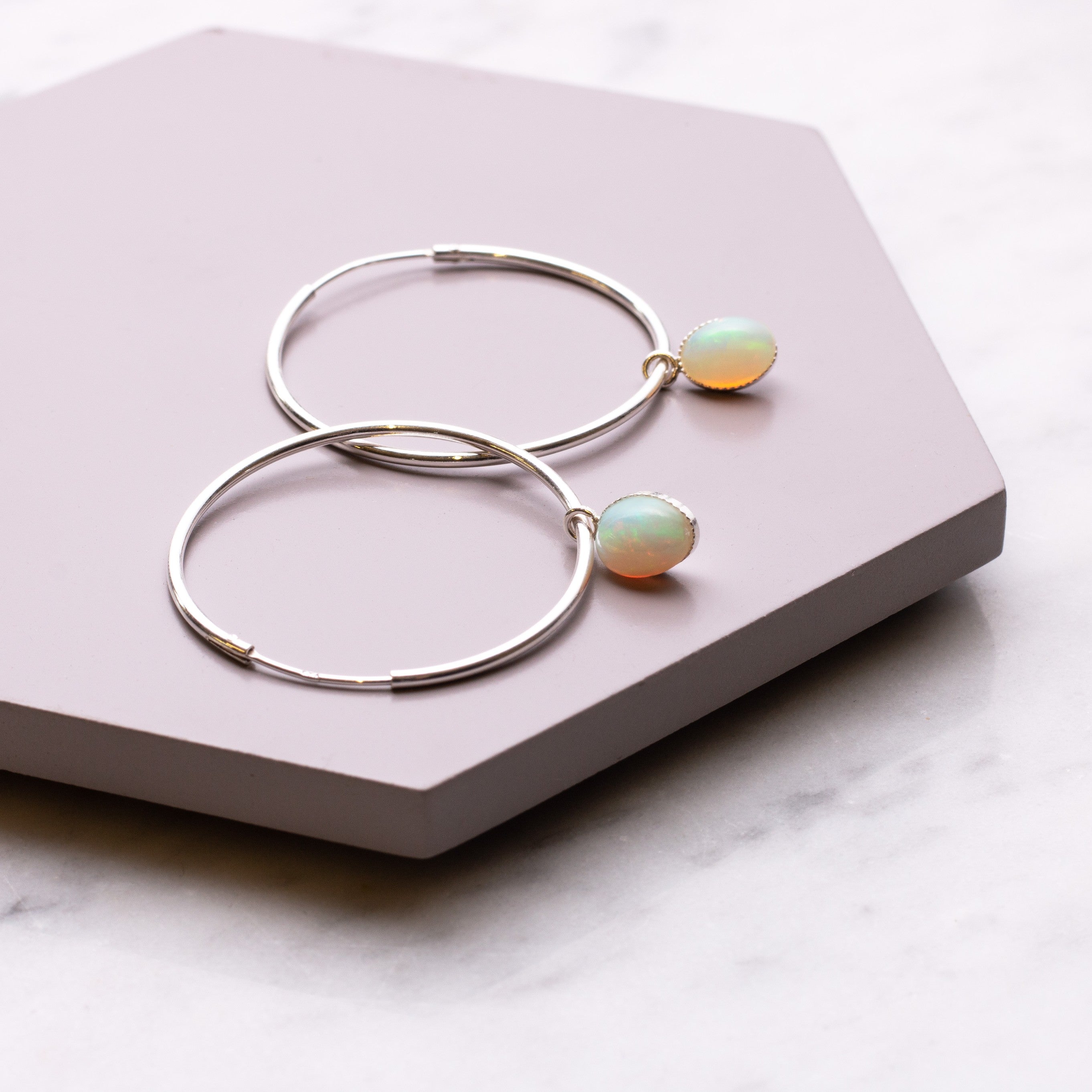 Aa+ Ethiopian Opal Cabochons