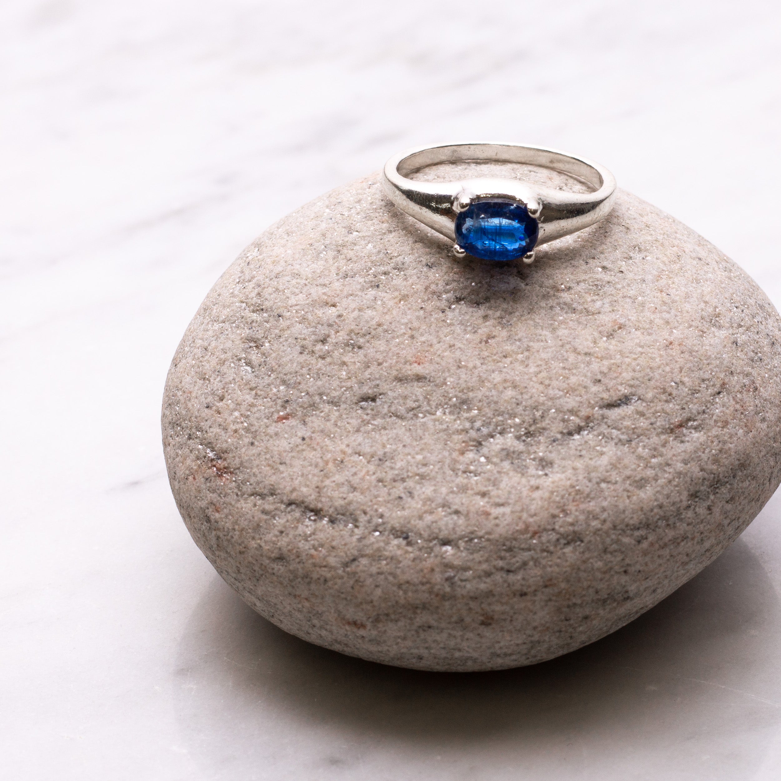 Kyanite Faceted Stones