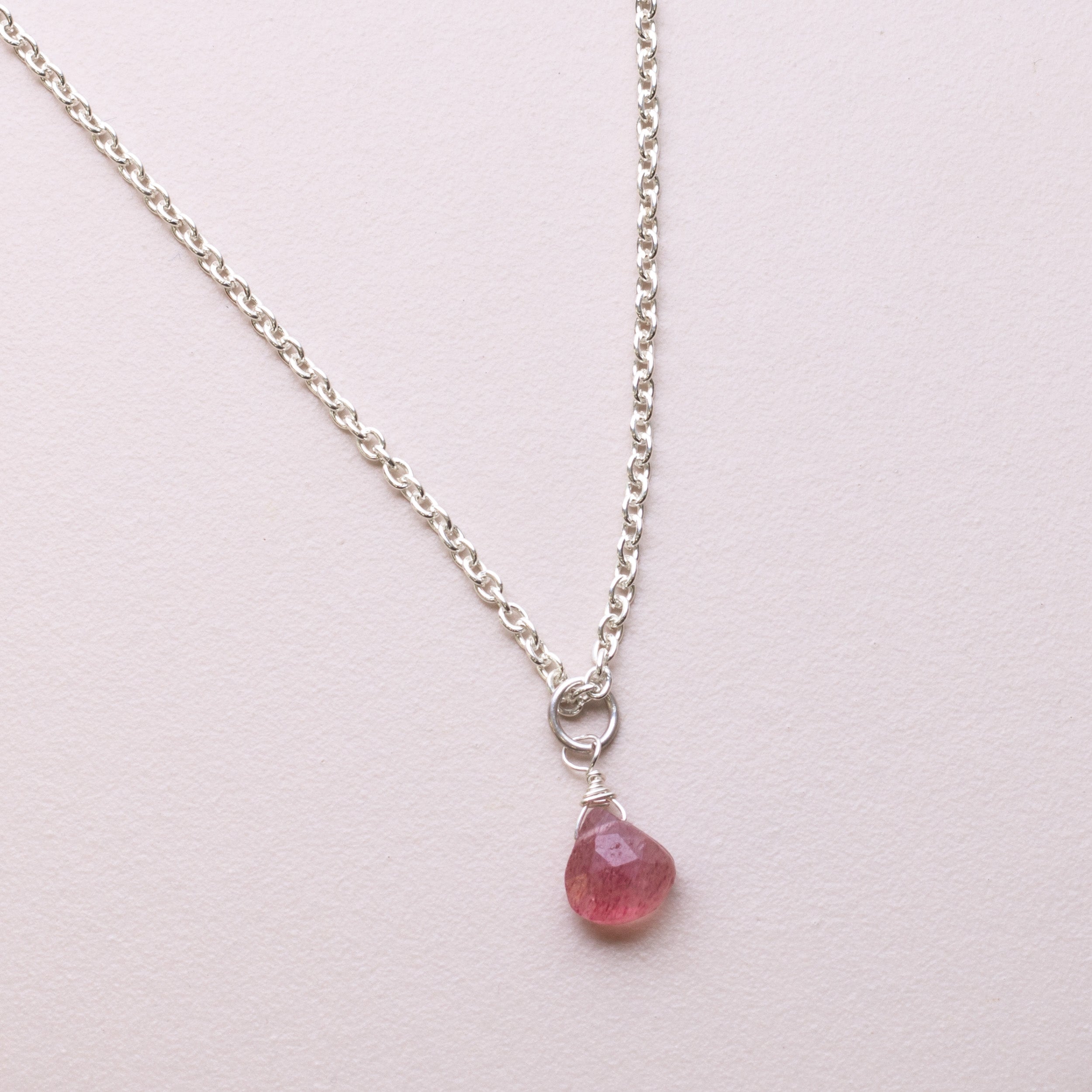 Strawberry Quartz Faceted Heart Briolette Beads Approx 6.5mm pk10 Beads