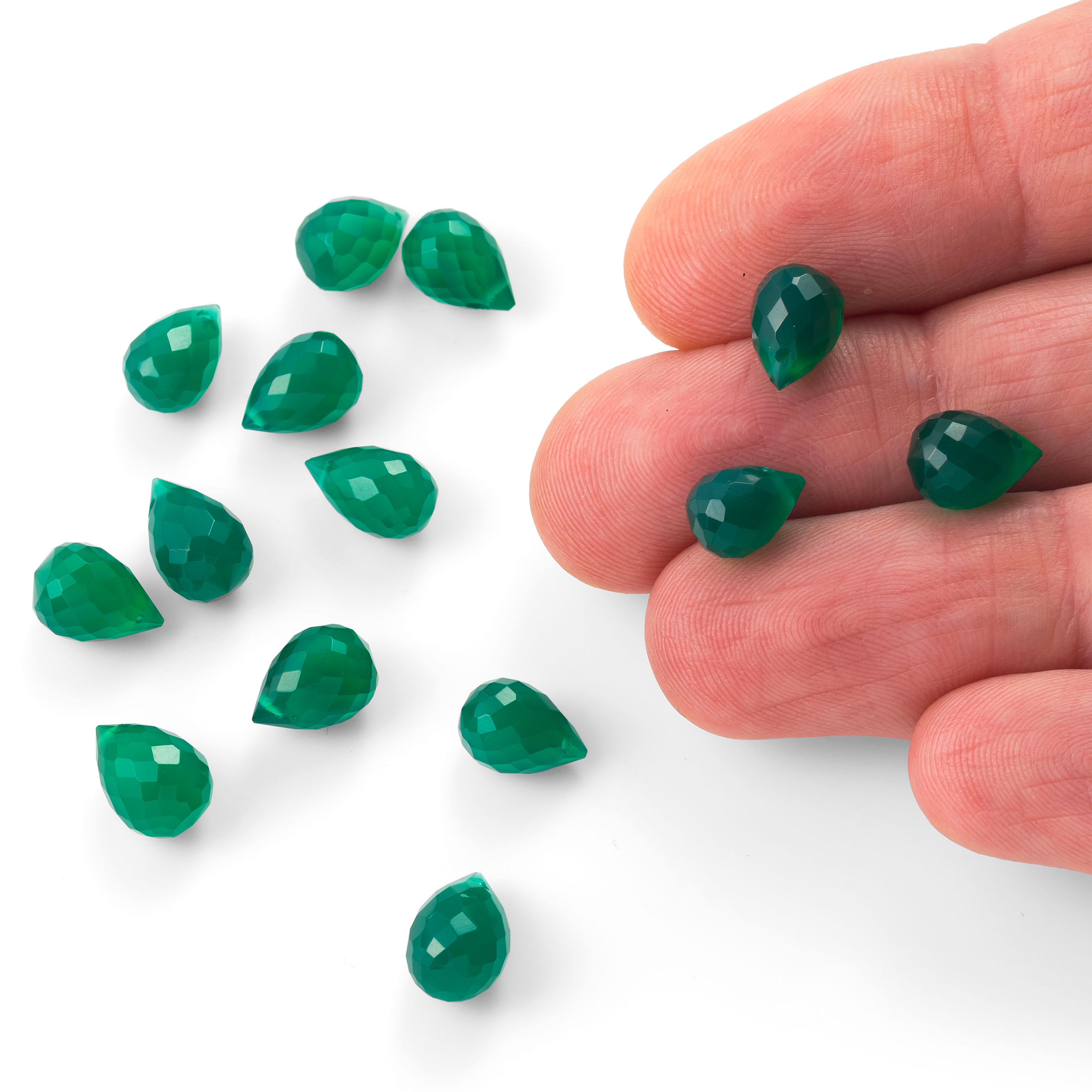 Green Onyx Faceted Drop Briolette Beads Approx 6mm pk10 Beads