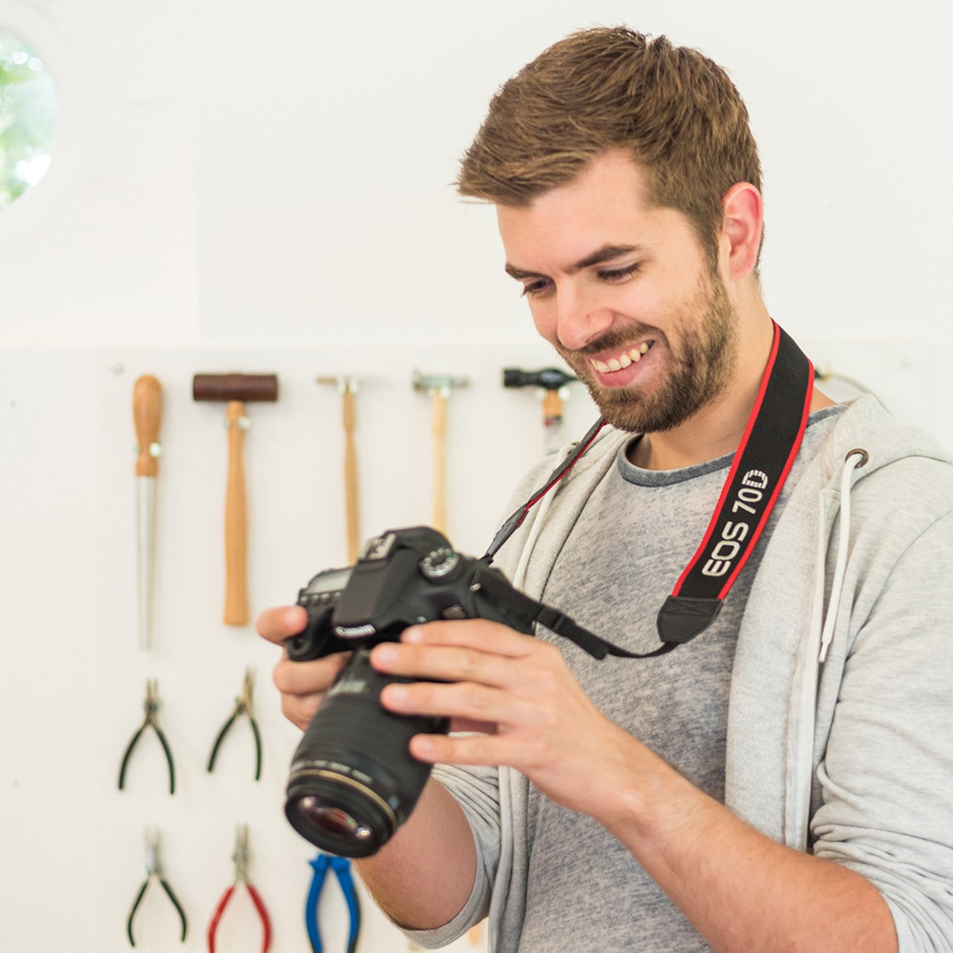 The Complete Guide To Photographing Jewellery