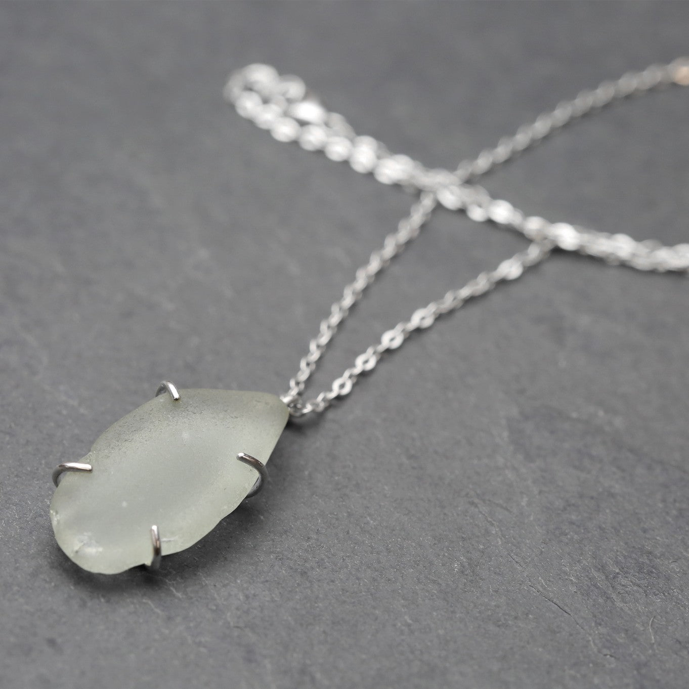 How To Make A Prong/Claw Setting For Irregular Shapes Stones