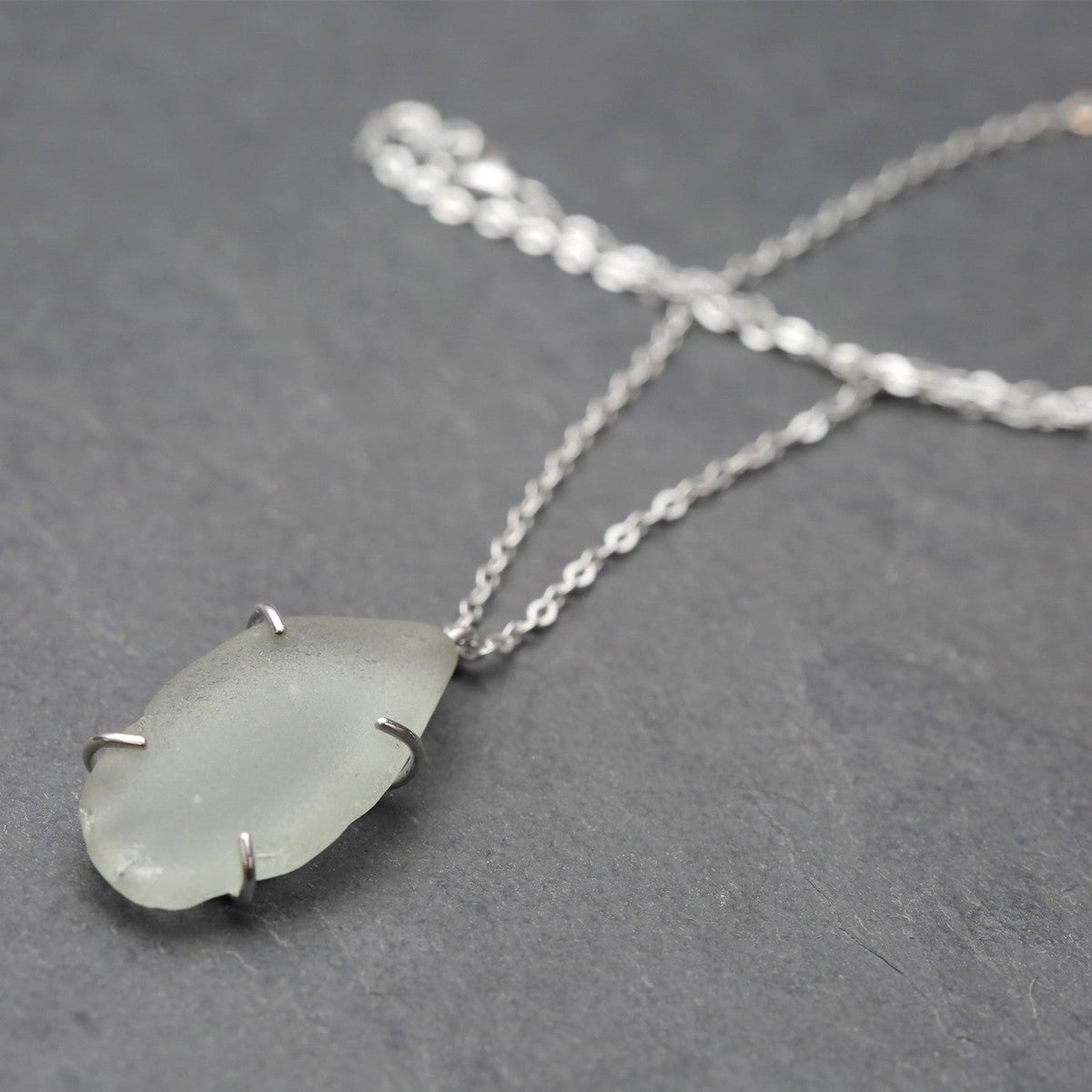 How To Make A Prong/Claw Setting For Irregular Shapes Stones | Kernowcraft