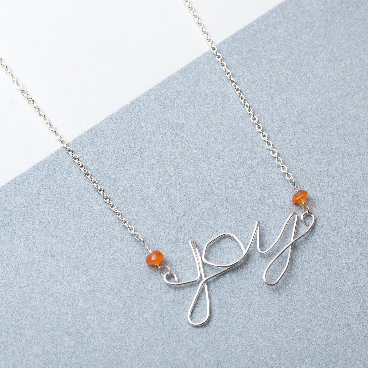 How To Make A Wire Word Necklace