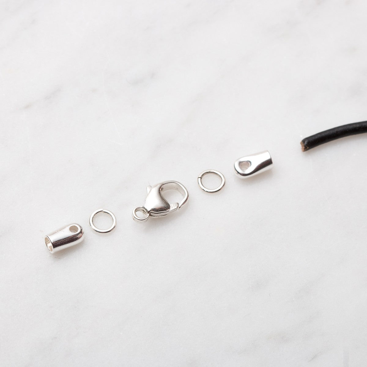 7 Ways To Fasten A Necklace or Bracelet