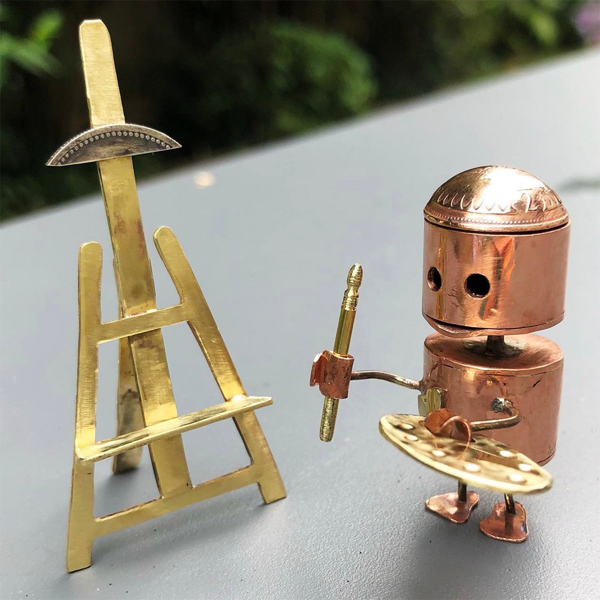 Meet The Maker Transforming Coins & Scrap Metal Into Fun Characters