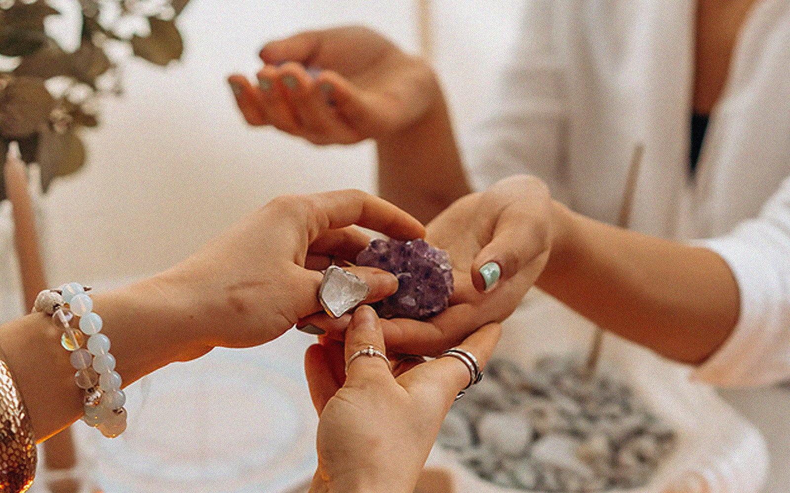 The chakas and stones for beginners