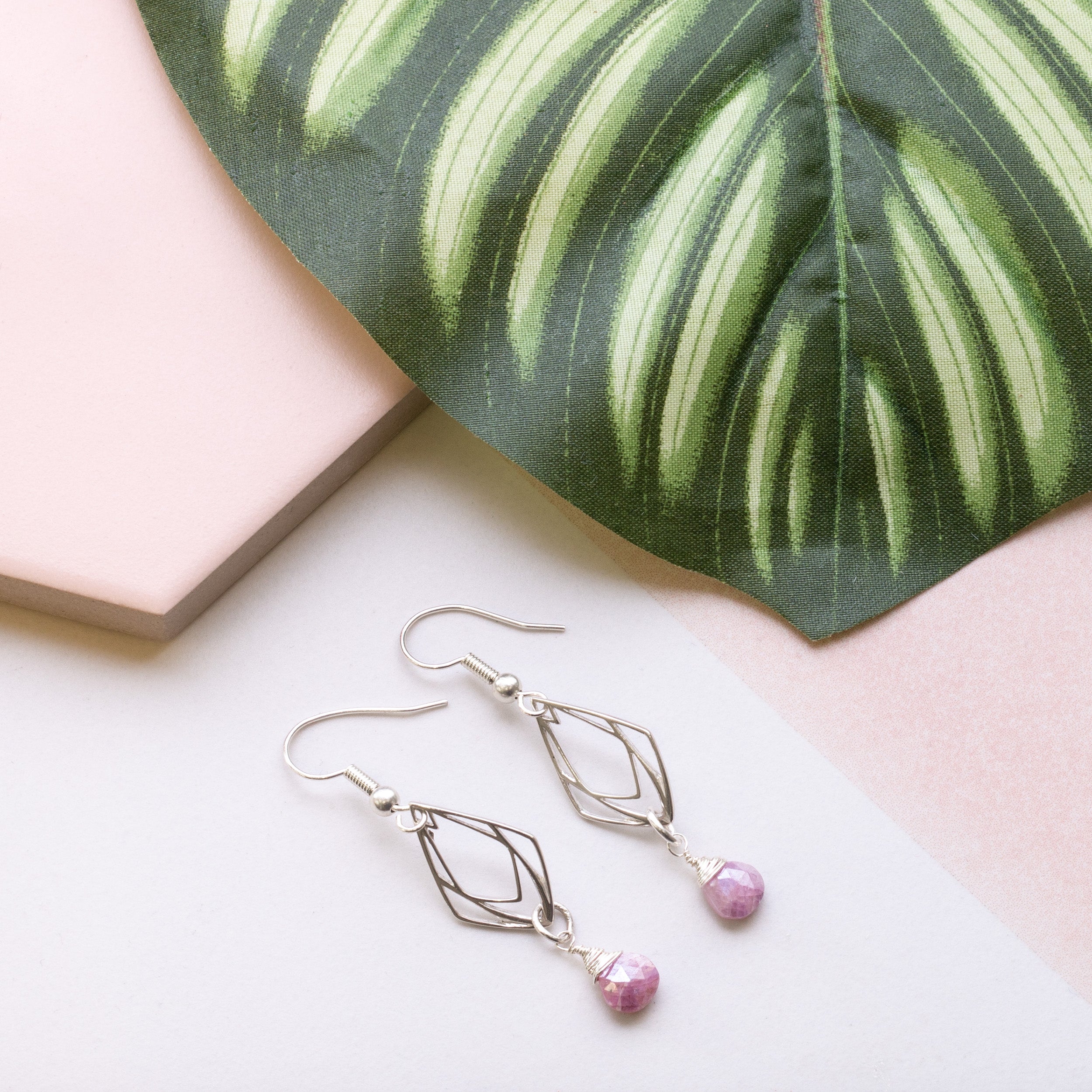 Mystic Coated Faceted Ruby Heart Shaped Briolette Beads Approx 6x5mm