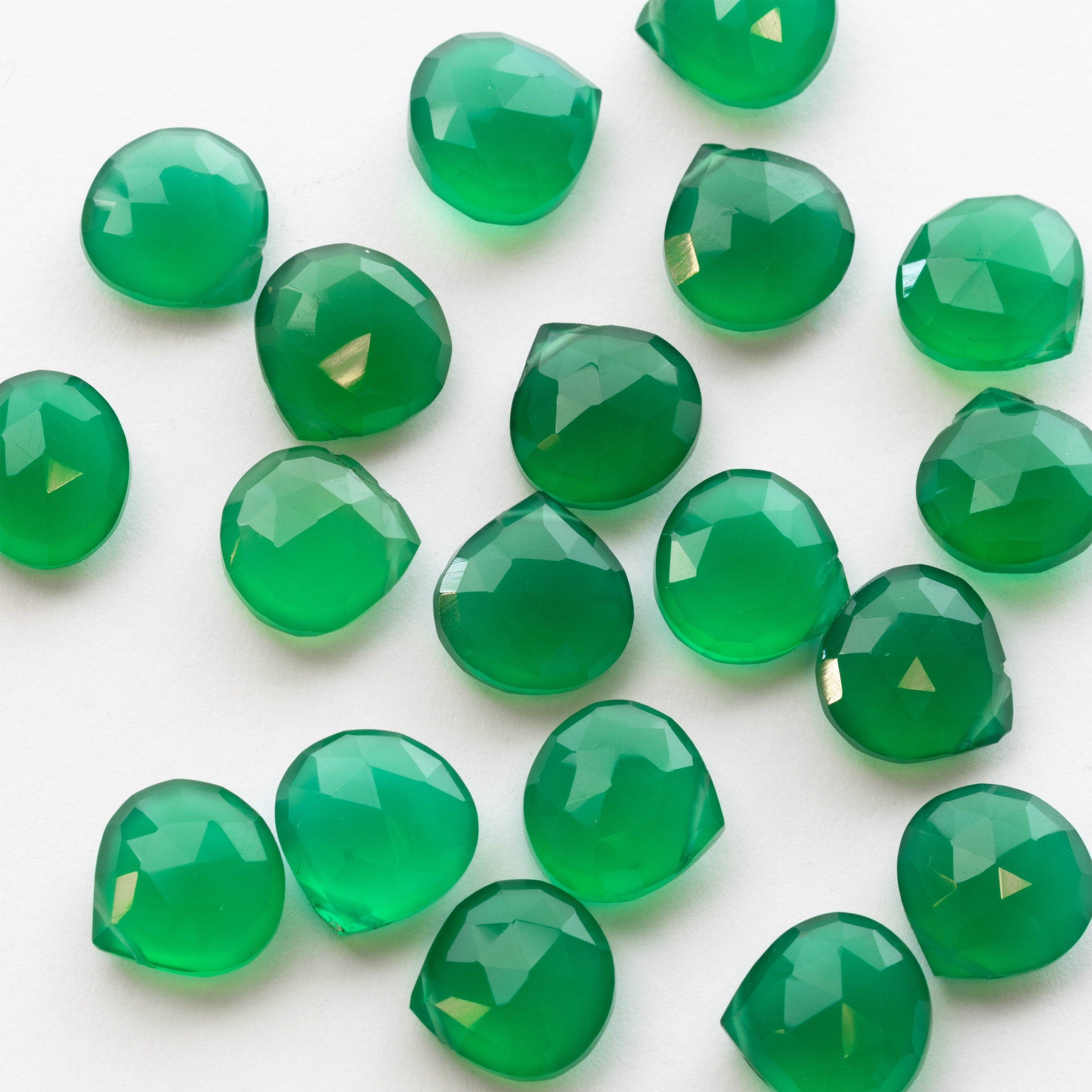 Green Onyx Faceted Heart Briolette Beads Approx 9mm