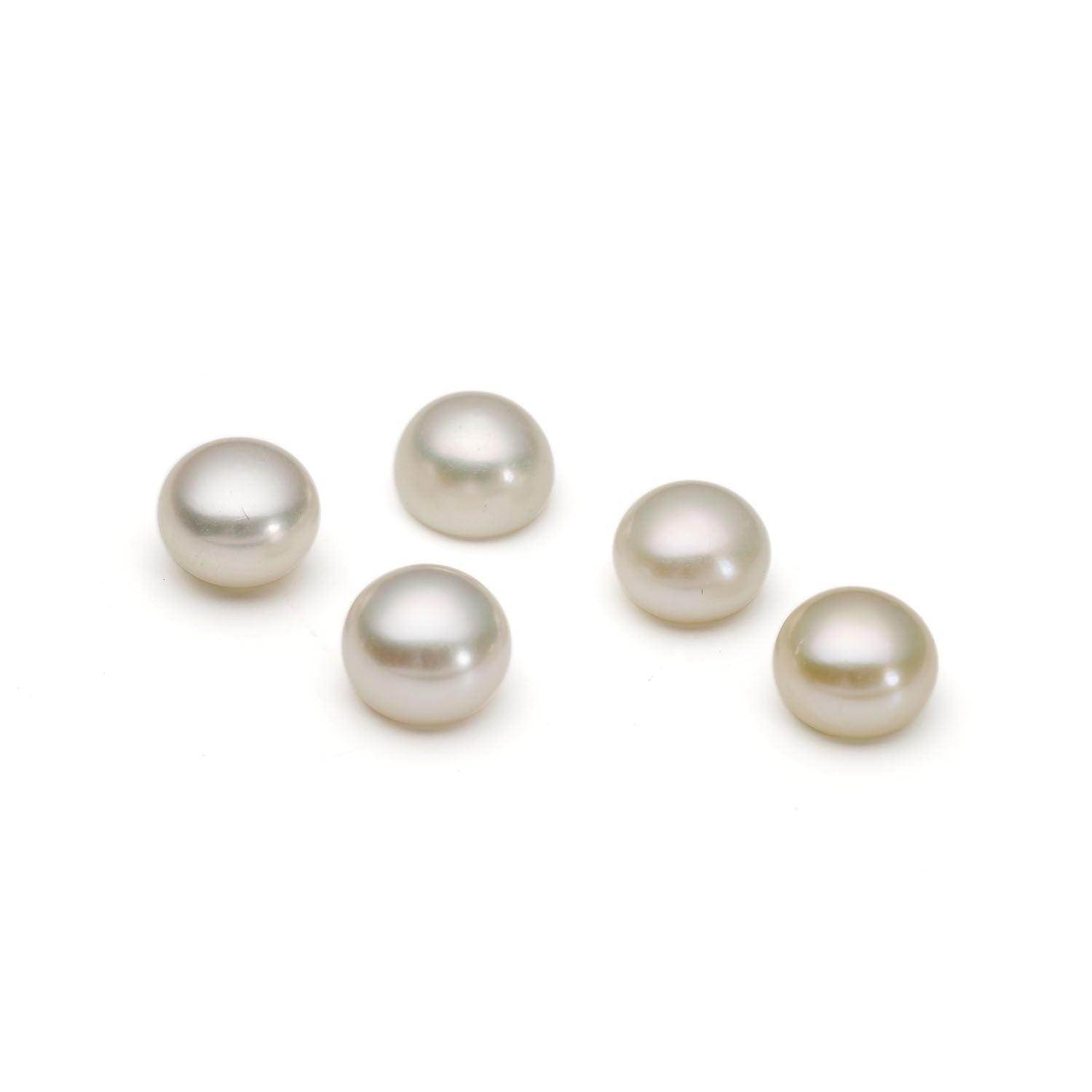 Cultured Freshwater Half Drilled White Pearls Approx 5.5mm Button Shape