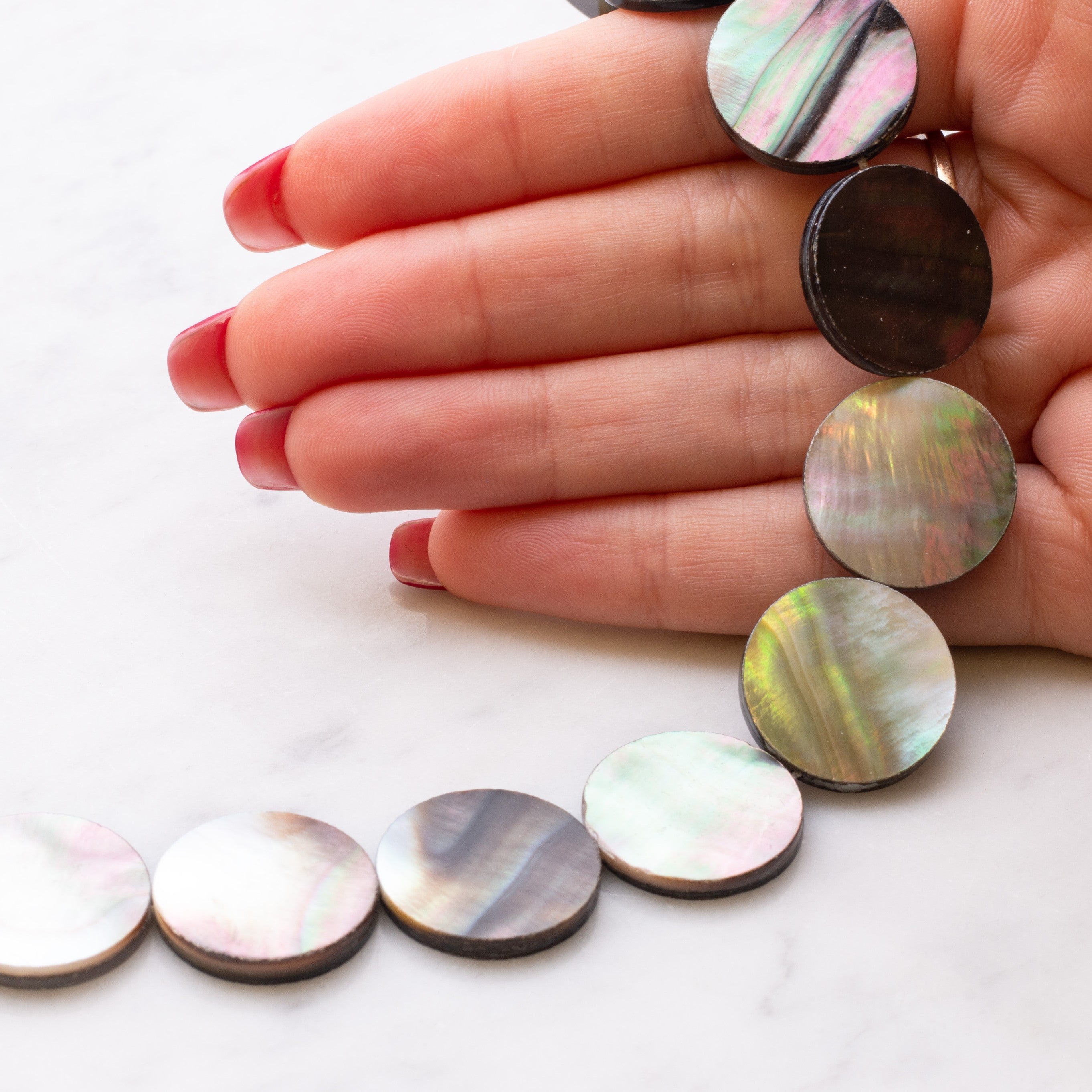 Black Lip Pearl Flat Coin Beads Approx 20mm