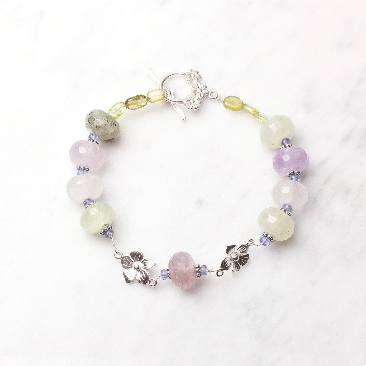 Peridot Flat Oval Nugget Beads