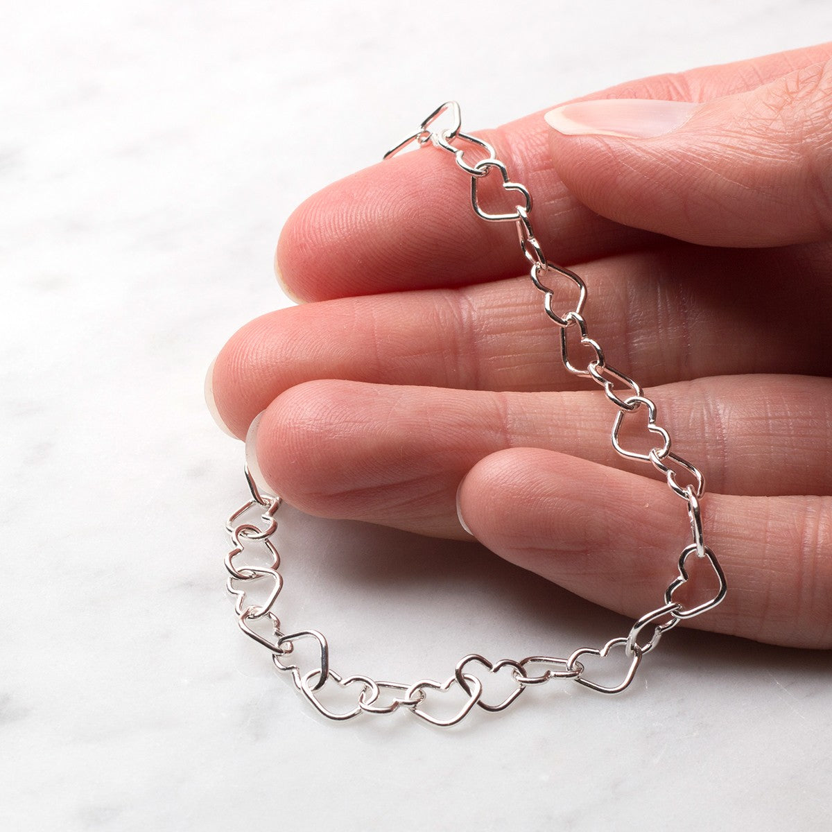 Sterling Silver Love Heart Chain 19cm Bracelet