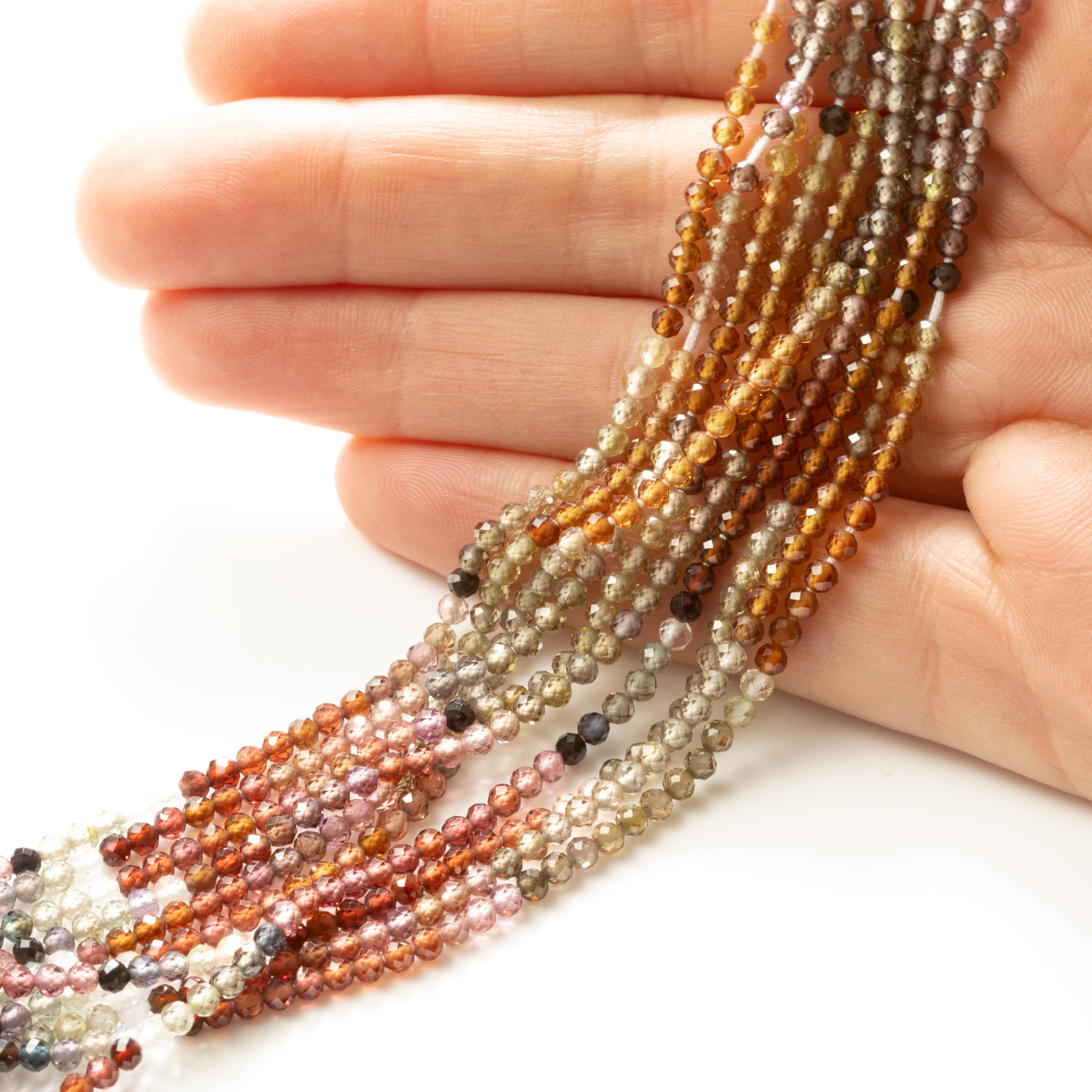 Turundu Sapphire Faceted Round Beads