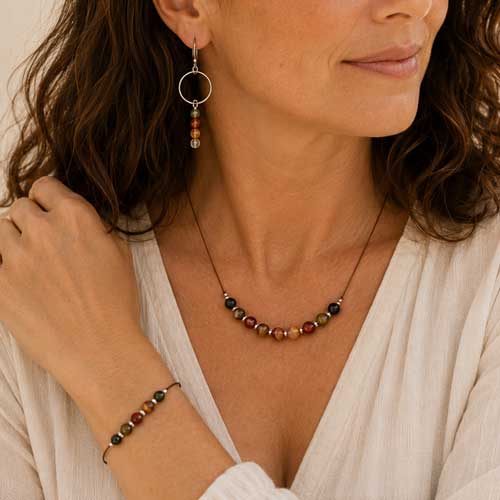 Example jewellery made with the Earth Jewellery Business Starter Kit